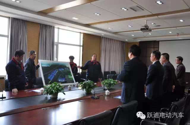 你購躍迪電動汽車，我送中華聯(lián)合保險，躍迪集團與中華聯(lián)合財產(chǎn)保險公司實現(xiàn)強強聯(lián)手