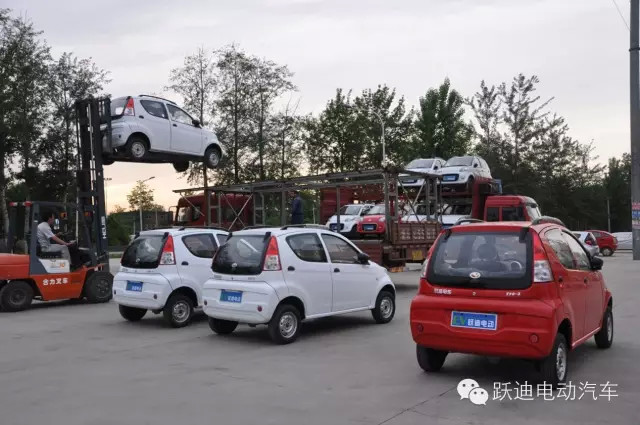 躍迪電動(dòng)汽車，總裝下線發(fā)車湖南