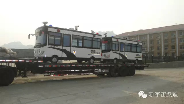 躍迪移動警務(wù)室發(fā)車新疆喀什—加速推進(jìn)治安維護(hù)