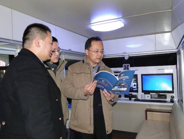 躍迪警務用車被評為“2015年度全國政府采購新能源車典范車型獎”—第11屆全國政府采購集采年會優(yōu)秀供應商頒獎之汽車回顧