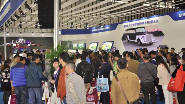躍迪汽車強(qiáng)勢(shì)登錄南京新能源汽車展，引領(lǐng)行業(yè)發(fā)展新軌道