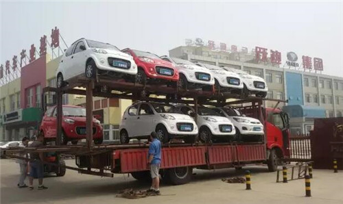 電動(dòng)轎車(chē)