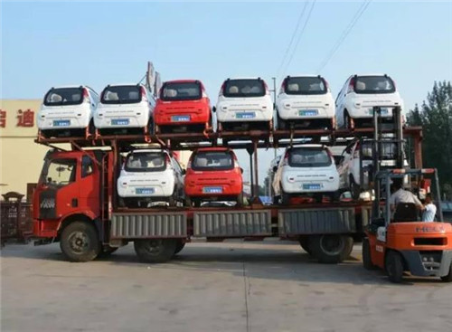 電動(dòng)轎車