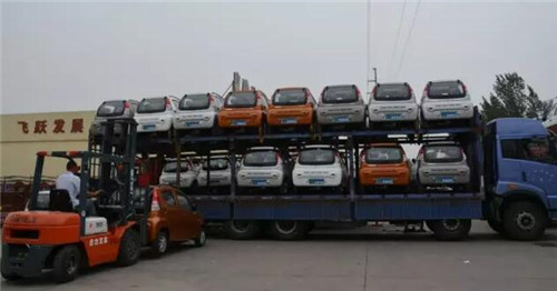電動(dòng)轎車