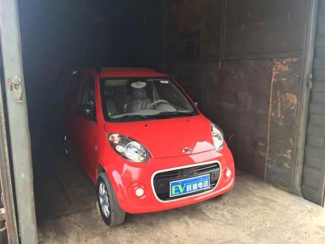 電動(dòng)汽車裝輸