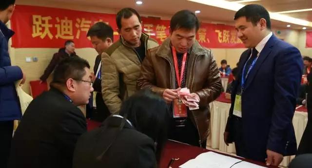 躍迪智能家族集結(jié)亮相鄭州展，萬人見證，共贏未來