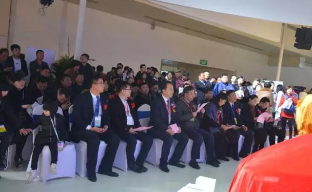 躍迪智能家族集結(jié)亮相鄭州展，萬人見證，共贏未來