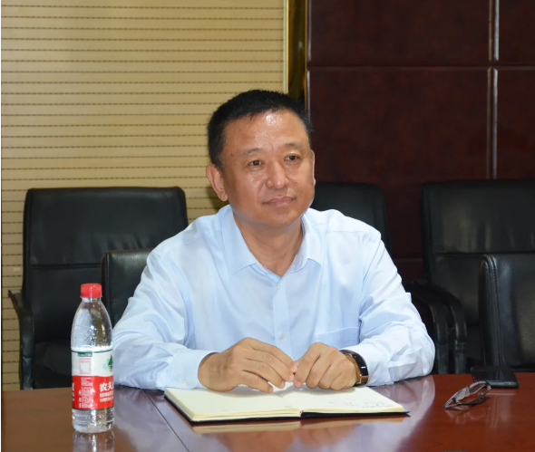 元氏縣長許盡暉到躍迪集團(tuán)調(diào)研疫情防控和旅發(fā)大會重點(diǎn)項(xiàng)目工作