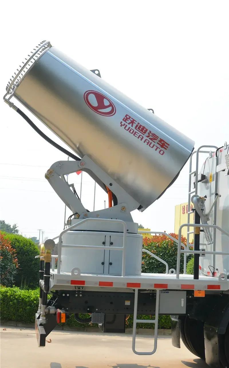 躍迪集團(tuán)新能源多功能抑塵車(chē)——低碳環(huán)保、降溫除塵