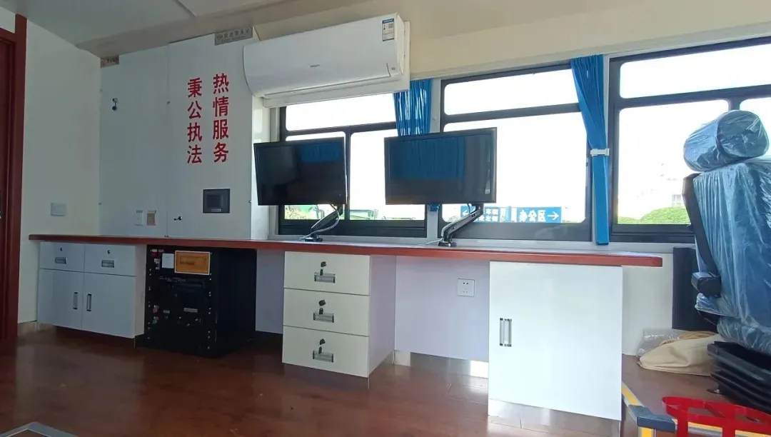 躍迪移動(dòng)警務(wù)室：靈動(dòng)衛(wèi)士，護(hù)航城市每一步
